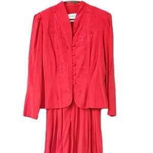 Manik in Woman's Dress Size 8, Red, Attached Jacket that has button closure